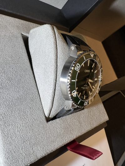 Oris Aquis Date 43,5mm – Green Dial – 2023 (Som ny) - Bilde 4