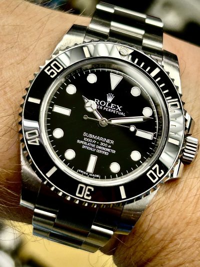 Solgt. Ny på vei inn. Rolex Submariner 114060