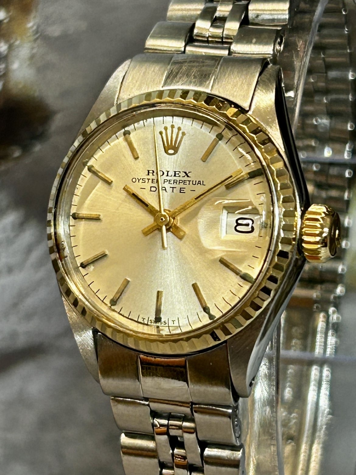 Rolex Oyster Perpetual Date 26mm – Two Tone