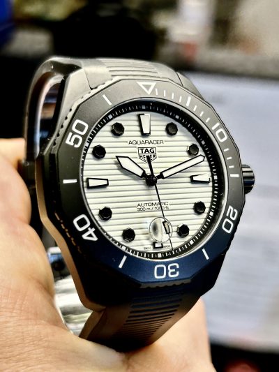 Helgens beste tilbud! TAG Heuer Aquaracer Professional 300 – 2022-modell