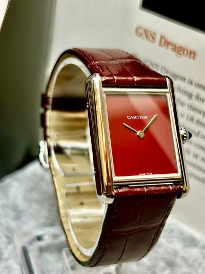 Cartier Tank Must – Burgundy Dial - Bilde 9