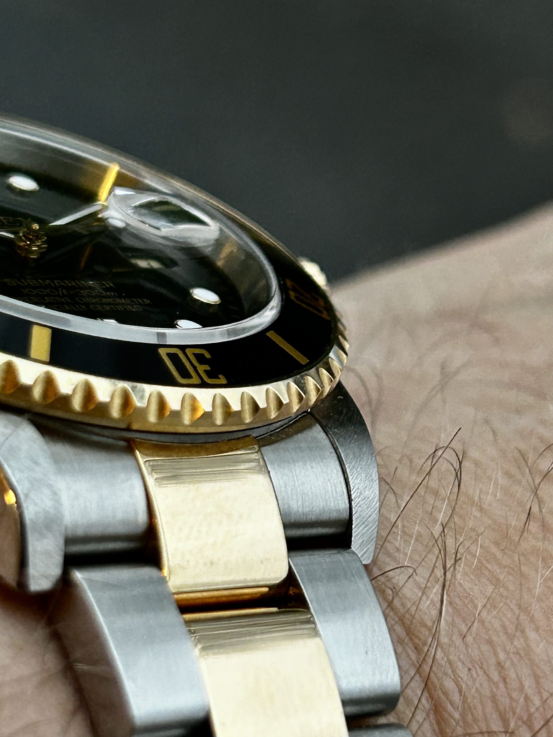 Solgt. Ny på vei inn. Rolex Submariner Date 16613LN – Stål/Gull 2007 - Bilde 2