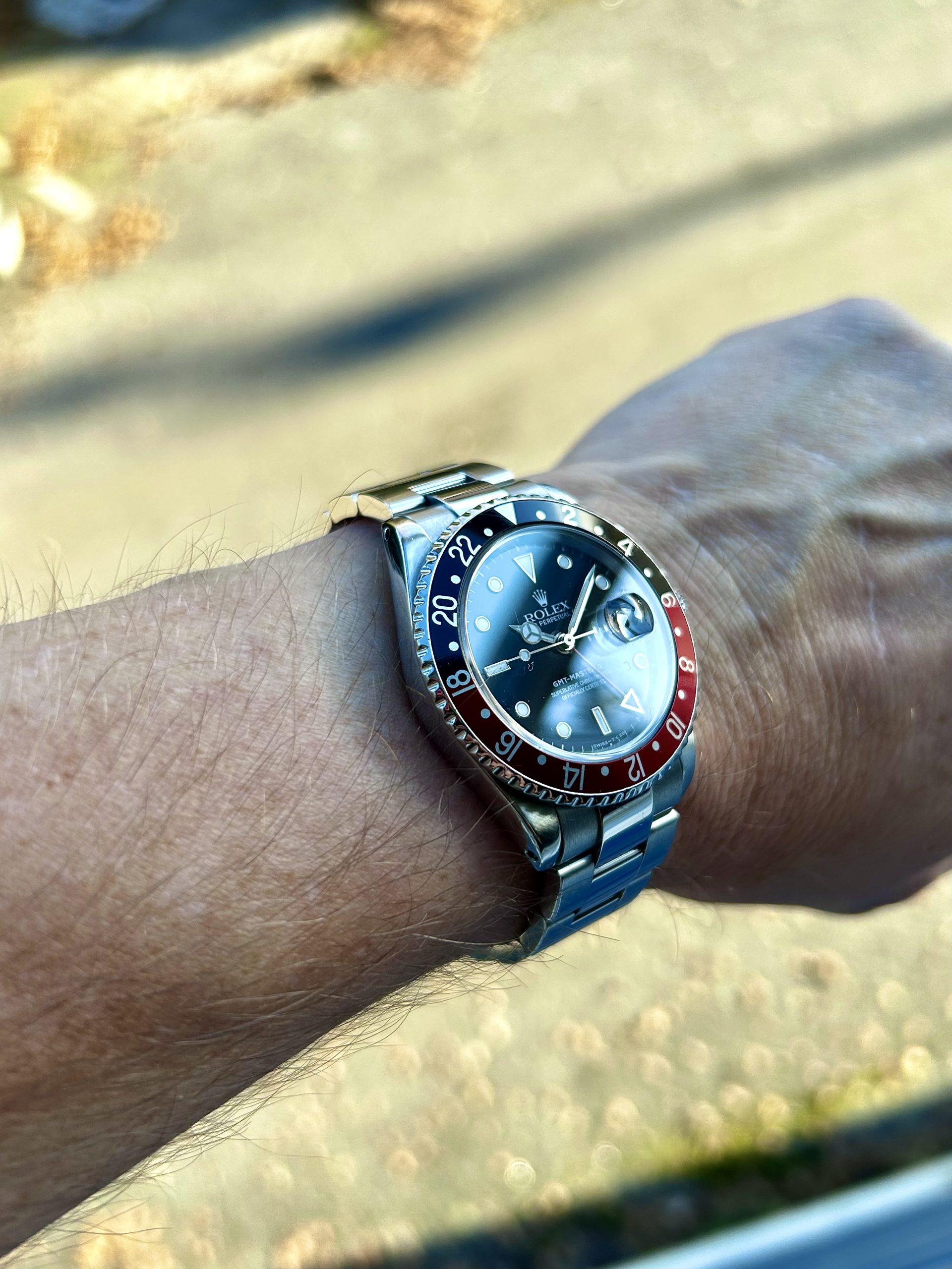 Solgt - Rolex GMT-Master II “Coke” – 1993-modell | Strøkent eksemplar - Bilde 4
