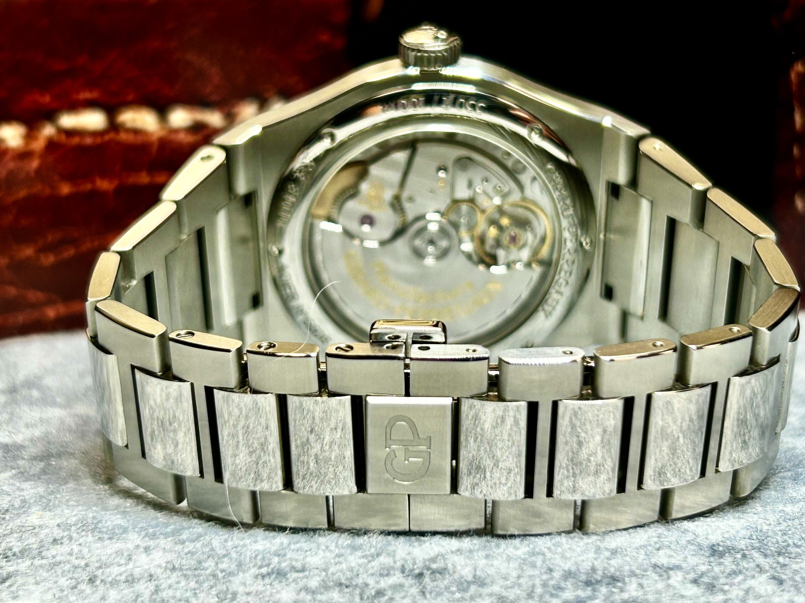 Girard-Perregaux Laureato 42 mm – 2022 - Bilde 13