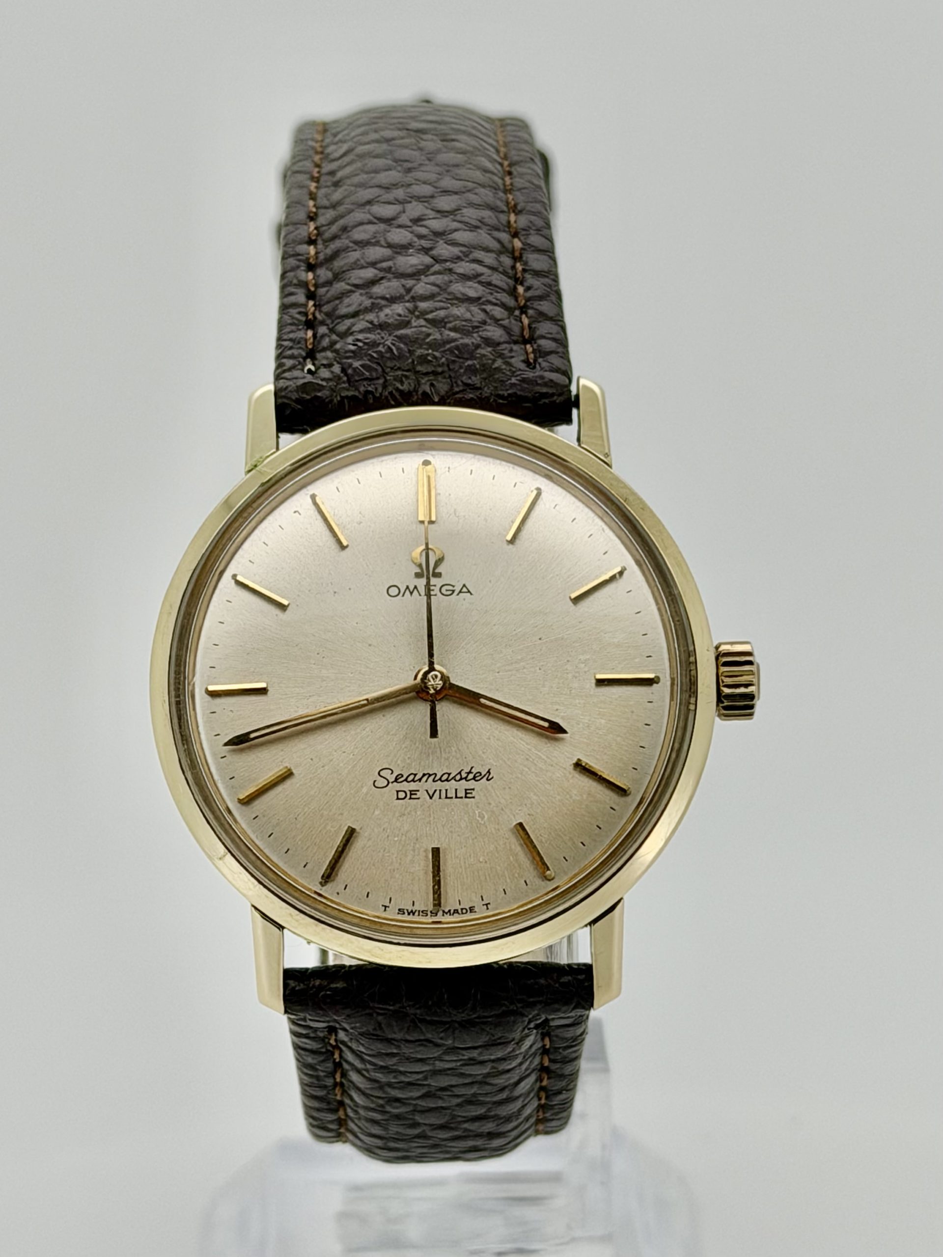 Omega Seamaster De Ville – eksklusiv 60-tallsklassiker i 14 karat gull