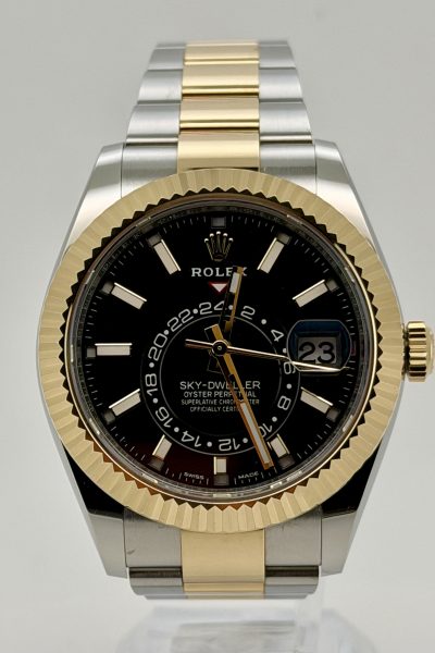 Rolex Sky-Dweller 42 mm – 2020 – Norsk solgt – Komplett