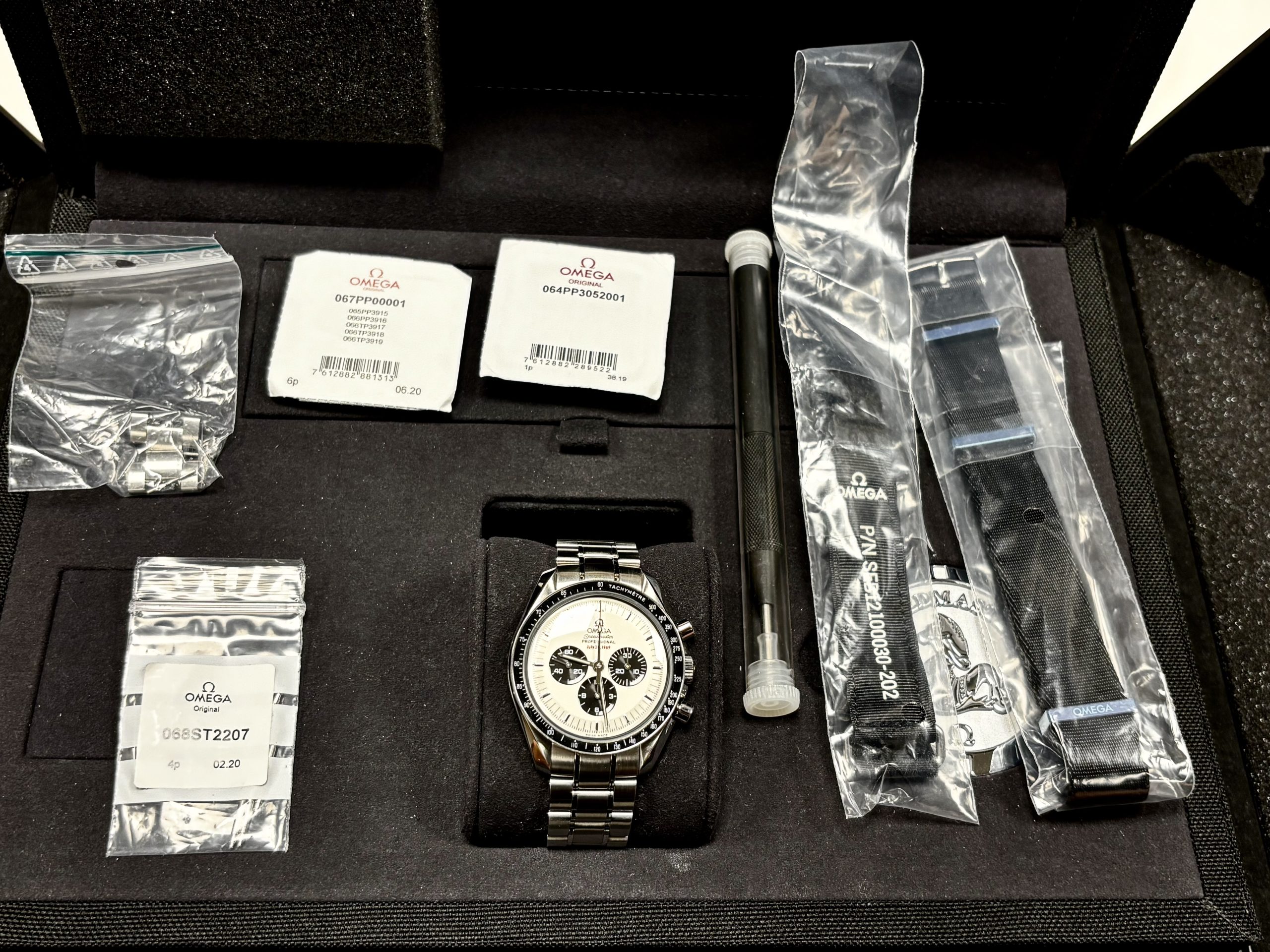 2017 Omega Speedmaster Panda - Bilde 16
